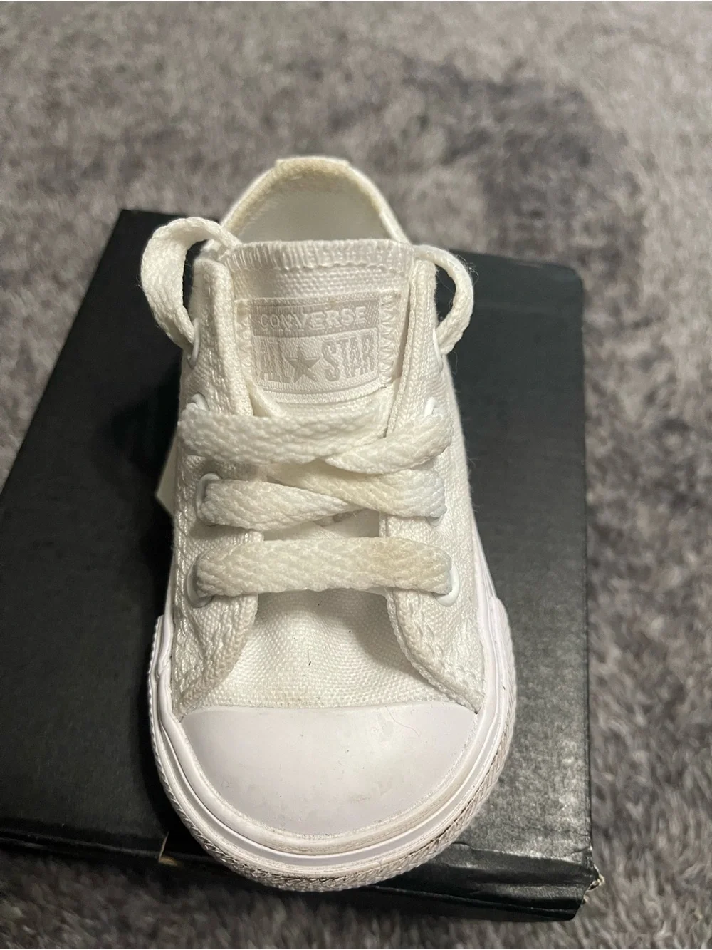 Converse Baby Low Top Sneaker - White